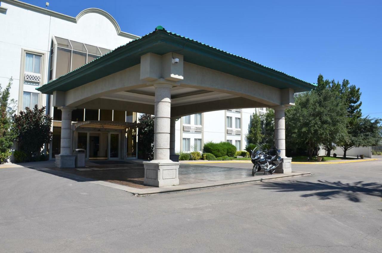 Hotel Victoria Express Durango Exterior foto